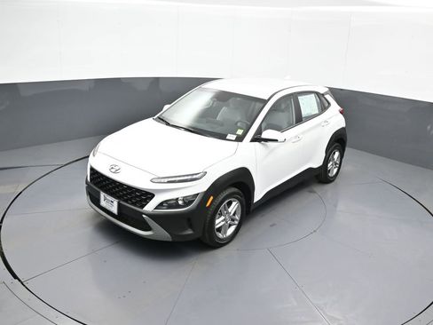 Certified 2023 Hyundai Kona SE w/ Cargo Package AWD/4WD image 33