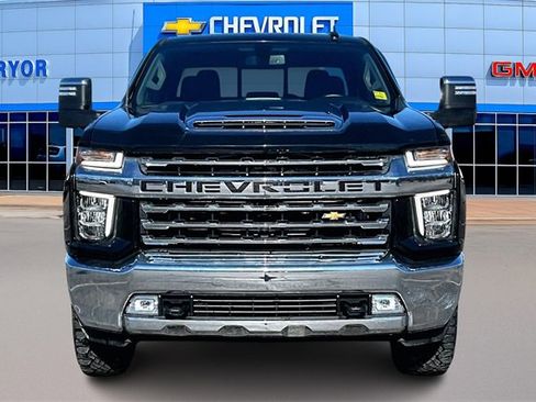Used 2022 Chevrolet Silverado 3500 LTZ image 2