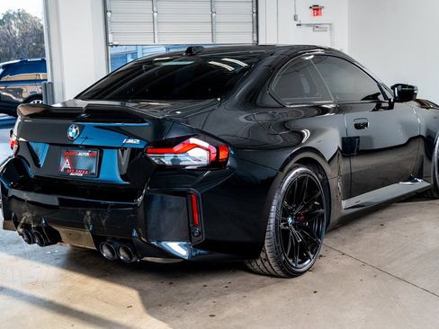 Used 2023 BMW M2 w/ Lighting Package image 6