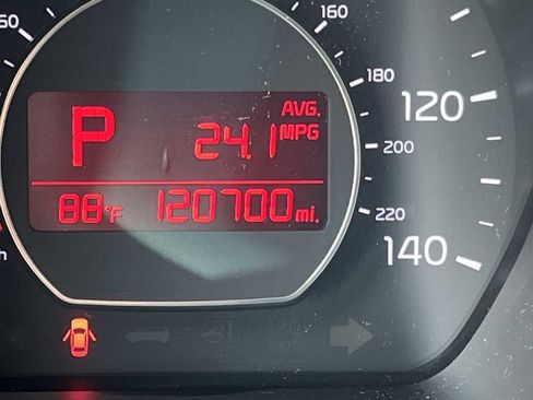 Used 2016 Kia Soul FWD image 30