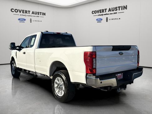 Used 2022 Ford F250 XLT w/ XLT Value Package image 3