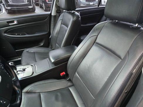 Used 2013 Hyundai Genesis 3.8 w/ Premium Pkg image 28