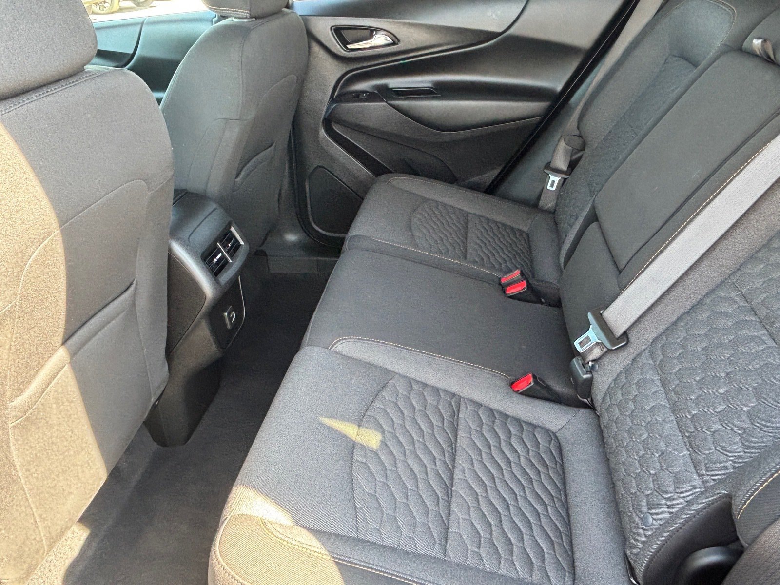 Used 2021 Chevrolet Equinox LT FWD image 28