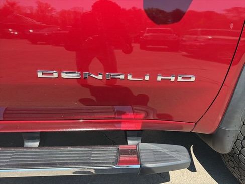 Used 2020 GMC Sierra 3500 Denali w/ Denali Ultimate Package image 22