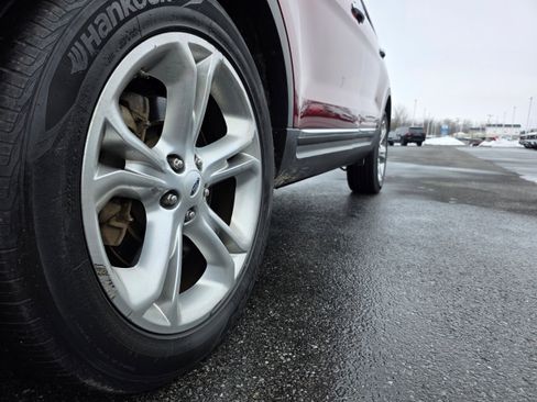 Used 2014 Ford Explorer Limited image 23