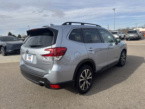 Used 2022 Subaru Forester Limited w/ Popular Package #2 image 7