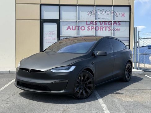 Used 2022 Tesla Model X Plaid image 5