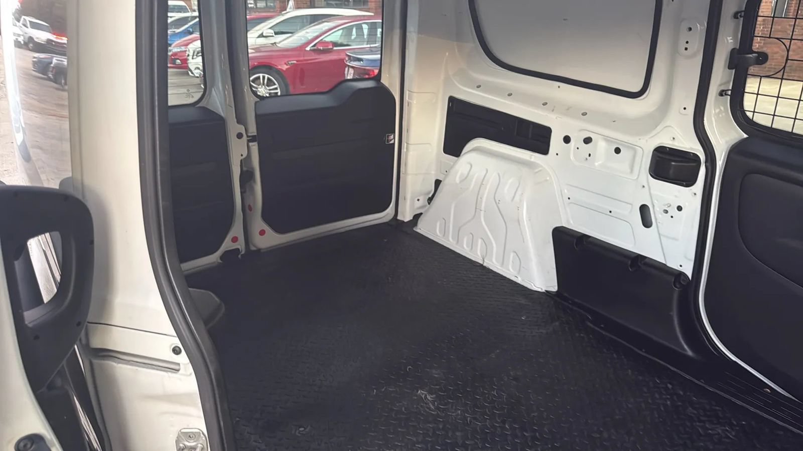 Used 2019 RAM ProMaster City Tradesman SLT FWD image 22
