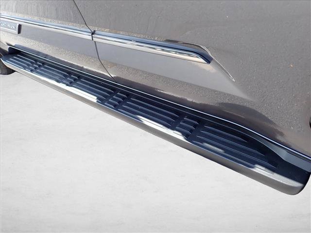 Certified 2025 Toyota Sequoia Platinum AWD/4WD image 8