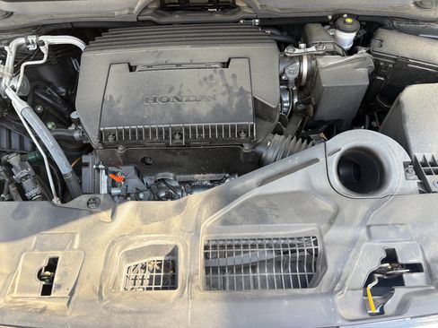 Certified 2025 Honda Pilot Elite image 39