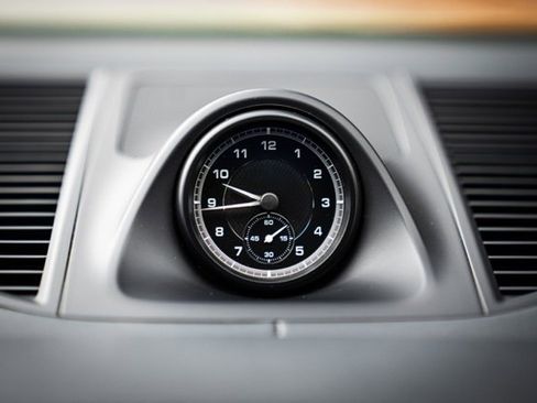 Used 2022 Porsche Macan S w/ Premium Package Plus image 35