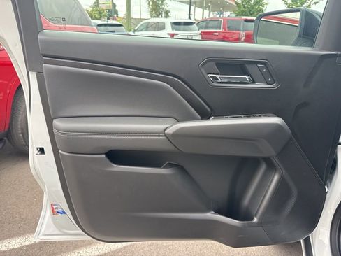 New 2026 GMC Canyon Elevation w/ Convenience Package image 13