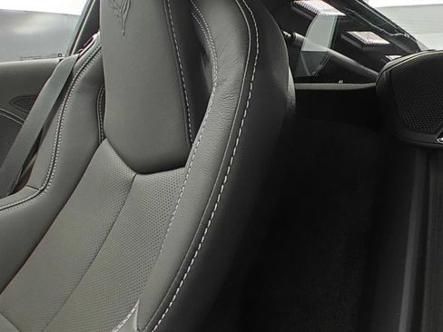 Used 2023 Chevrolet Corvette Stingray Coupe w/ 1LT RWD image 9