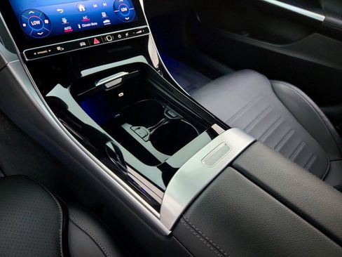 Certified 2023 Mercedes-Benz C 300 Sedan image 22