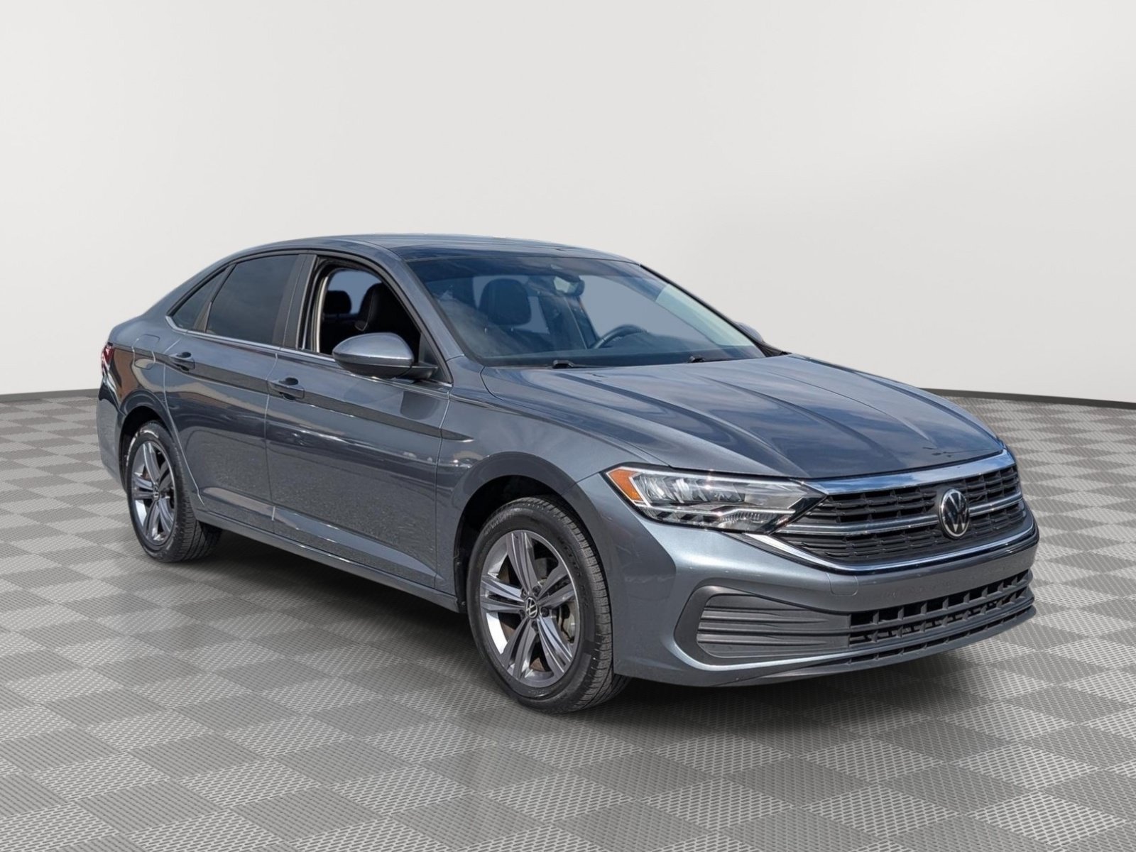 Used 2023 Volkswagen Jetta SE w/ Panoramic Sunroof Package FWD image 7
