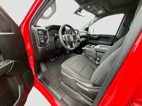 Certified 2020 Chevrolet Silverado 1500 Custom w/ Custom Value Package image 19