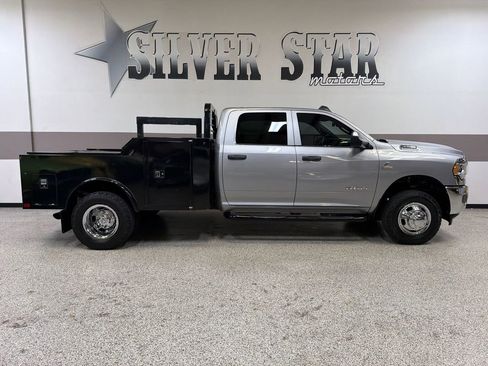 Used 2022 RAM 3500 Tradesman AWD/4WD image 31