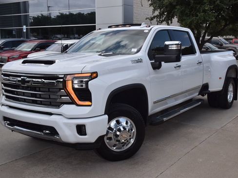 Used 2024 Chevrolet Silverado 3500 High Country w/ High Country Premium Package AWD/4WD image 46
