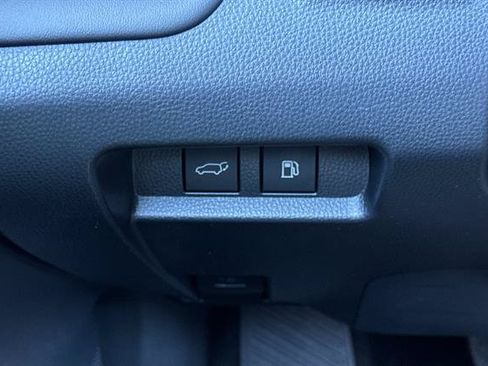 Used 2025 Toyota Crown Signia w/ Advanced Technology Package AWD/4WD image 30