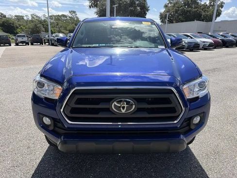 Used 2023 Toyota Tacoma SR5 w/ Technology Package AWD/4WD image 6