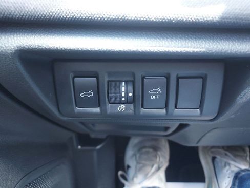 Certified 2025 Subaru Outback Premium AWD/4WD image 19