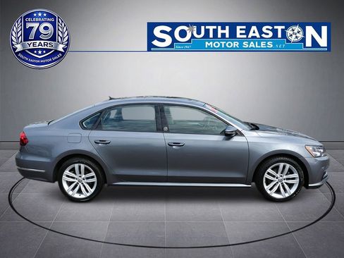 Used 2019 Volkswagen Passat 2.0T Wolfsburg w/ Wheels & Sunroof Package image 7