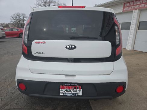 Used 2018 Kia Soul w/ Option Group 020 image 5