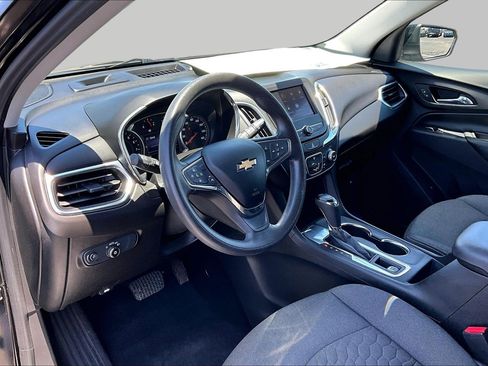Used 2020 Chevrolet Equinox LT FWD image 12