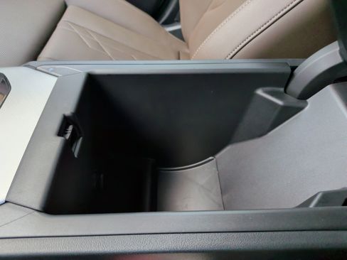 Used 2025 BMW X3 M50 w/ Premium Package image 21