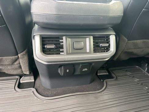 Certified 2023 Ford F150 Lariat w/ Trailer Tow Package AWD/4WD image 21