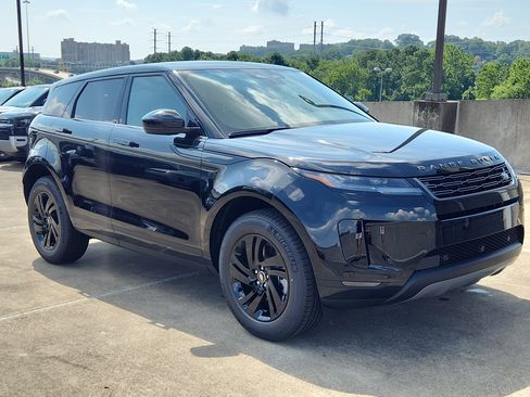 Used 2026 Land Rover Range Rover Evoque S image 10