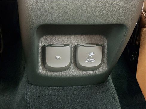 New 2026 Genesis GV80 2.5T Advanced image 13