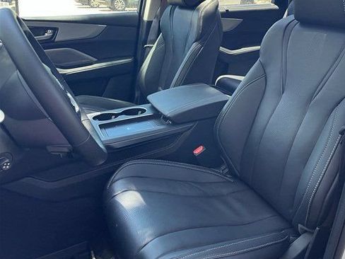 Used 2026 Acura MDX w/ Technology Package FWD image 28