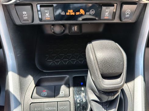 Used 2023 Toyota RAV4 XLE w/ Convenience Package AWD/4WD image 17
