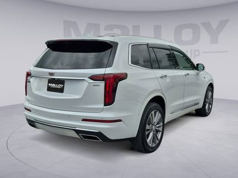 Used 2022 Cadillac XT6 Premium Luxury w/ Technology Package AWD/4WD image 5
