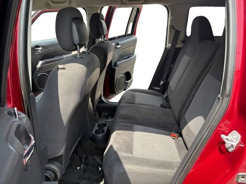 Used 2015 Jeep Patriot Sport w/ Power Value Group FWD image 10