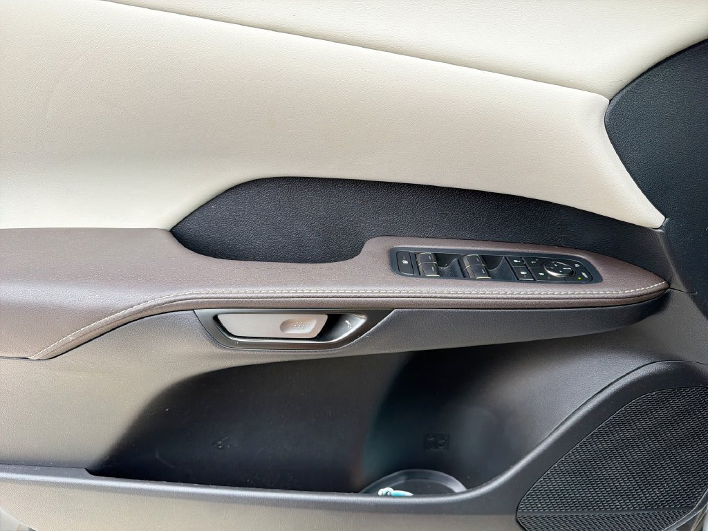Used 2024 Lexus RX 350 FWD w/ Technology Package image 29
