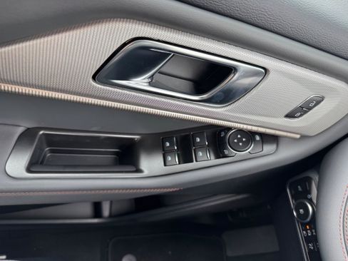 New 2026 Ford Explorer Active w/ Active Comfort Package AWD/4WD image 19