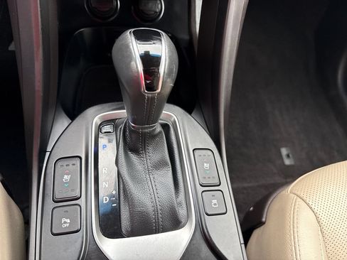 Used 2019 Hyundai Santa Fe XL FWD image 32