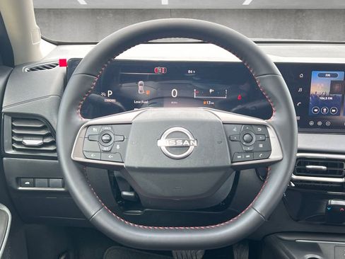 New 2026 Nissan Sentra SR FWD image 22