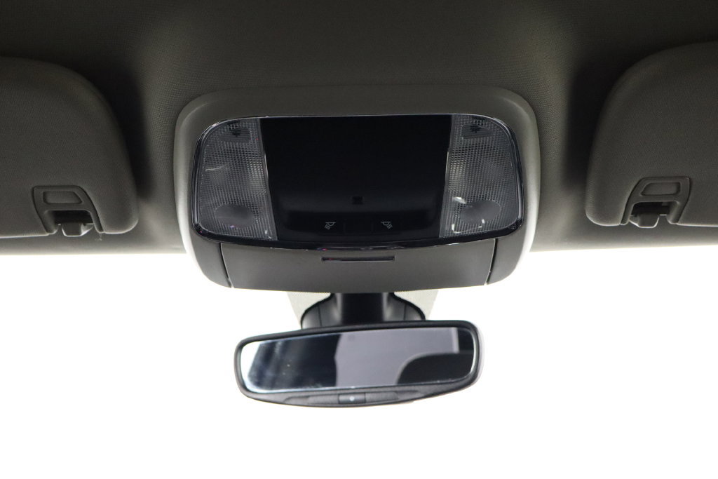Used 2018 Dodge Durango AWD image 23