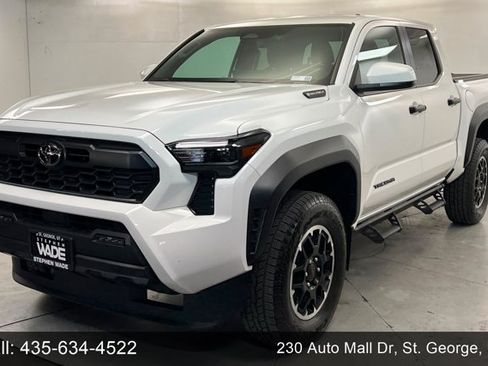 Used 2024 Toyota Tacoma TRD Off-Road AWD/4WD image 1