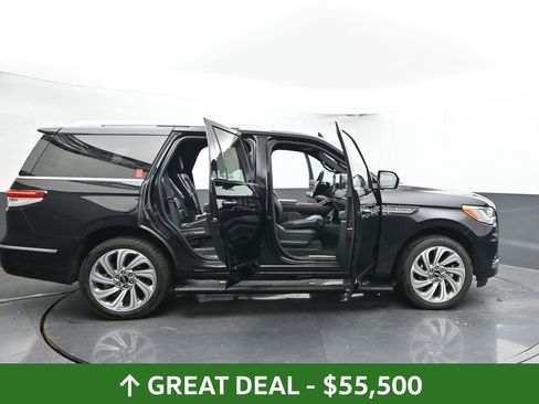 Used 2024 Lincoln Navigator Premiere image 60