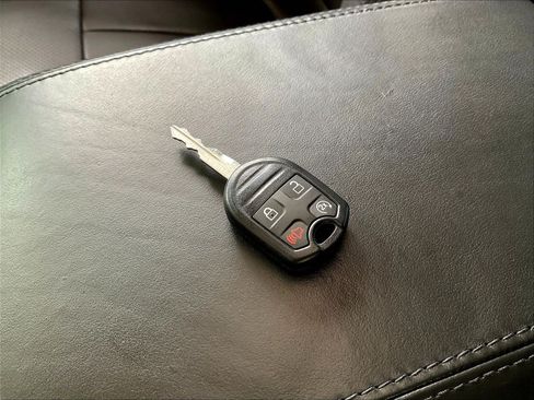 Used 2014 Ford F150 Platinum AWD/4WD image 34