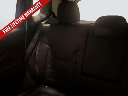 Used 2016 Jeep Renegade Latitude AWD/4WD image 21