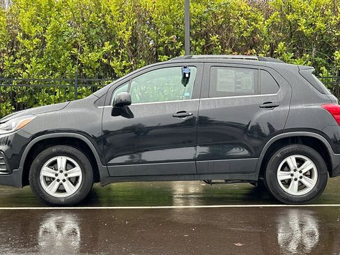 Used 2020 Chevrolet Trax LT image 7