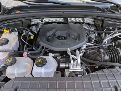 Used 2023 Jeep Grand Cherokee 4WD 4xe image 33