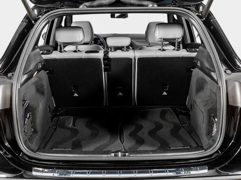 Used 2024 Mercedes-Benz GLA 35 AMG 4MATIC image 51