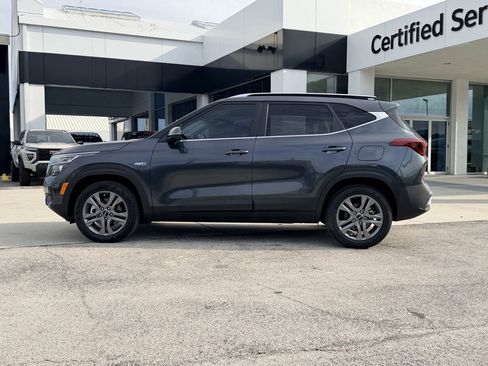 Used 2023 Kia Seltos S AWD/4WD image 8