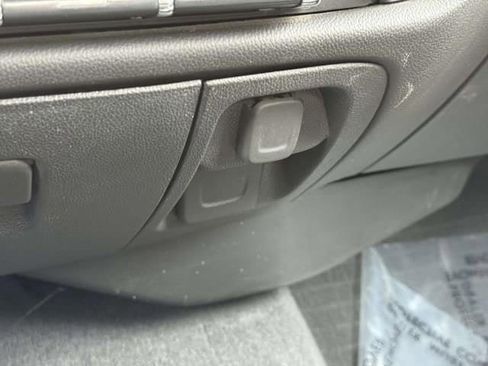 Used 2019 Chevrolet Silverado 1500 LT w/ All Star Edition image 27